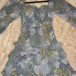 Floral ASTR Long Sleeve Dress